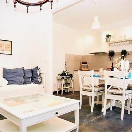 Eco-friendly Estate I Apartahotel Primošten