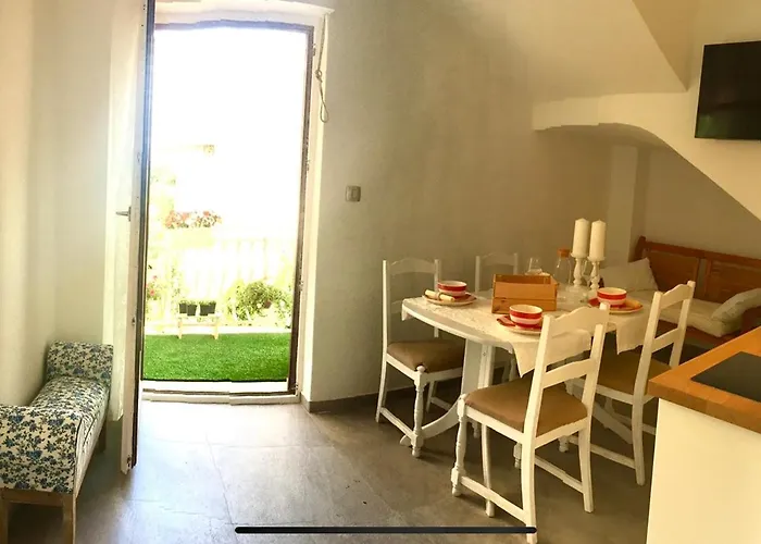 Eco-friendly Estate I