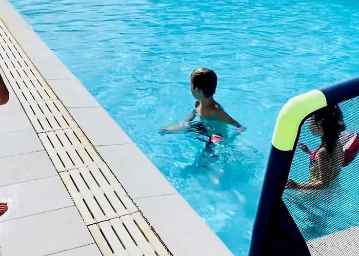 Hotel apartamentowy Eco-friendly Estate I