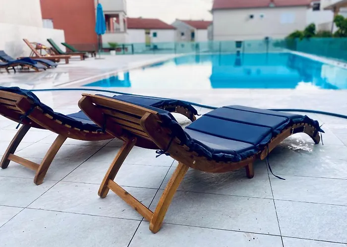 Eco-friendly Estate I